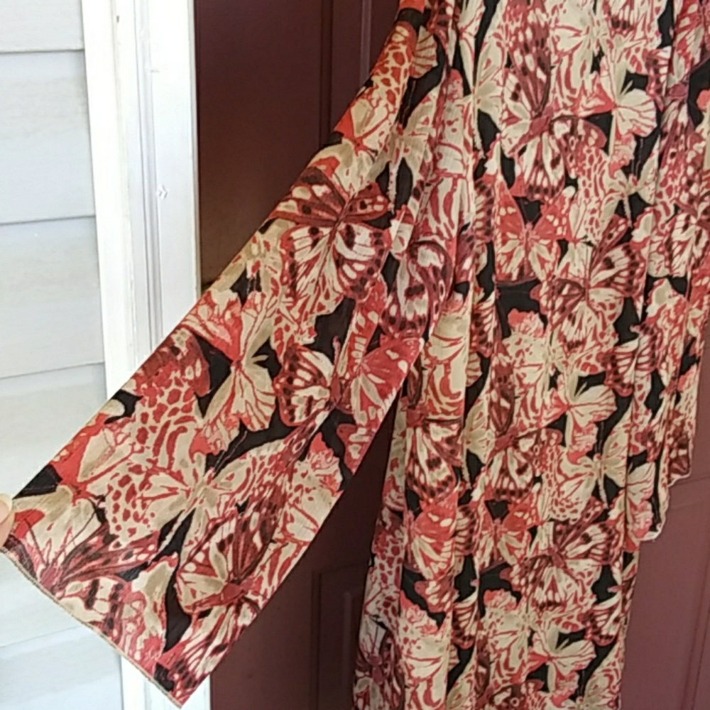 Butterfly Dress - Picture 4 of 4